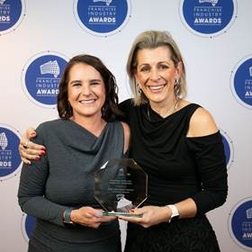 Franchisee of the year Single Unit Hopsitality Sally and Steve Kacisics Muffin Break - Business Franchise Australia